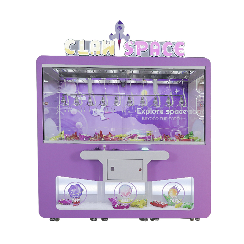 Giant Claw Machine with 10 Claws