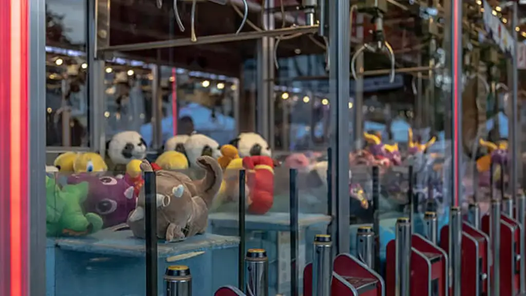 High‑Quality Arcade Claw Machine Durable and Reliable Frames
