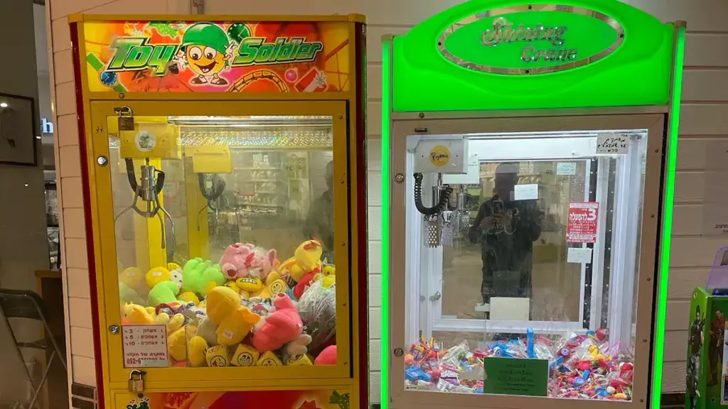 How Claw Machines Are Made Manufacturing Process claw machines