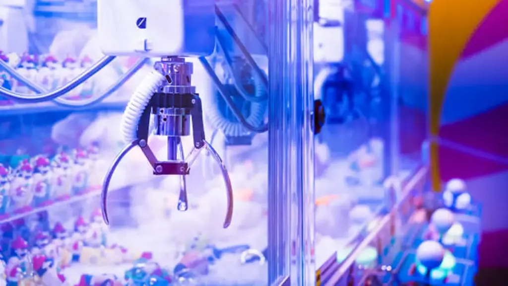How to Boost Holiday Sales with Claw Machines 2