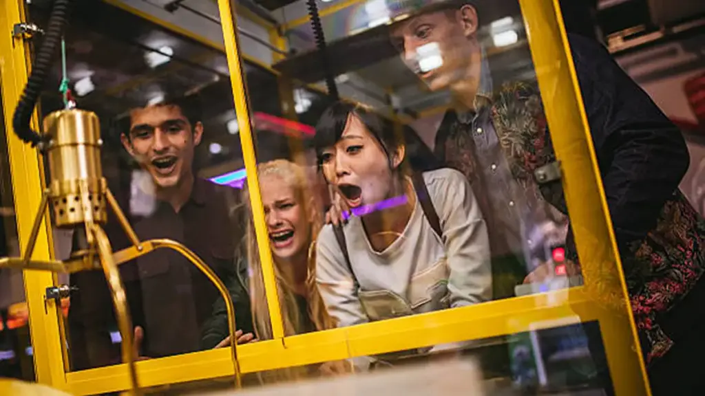 How to Boost Holiday Sales with Claw Machines Maximum Customer Excitement