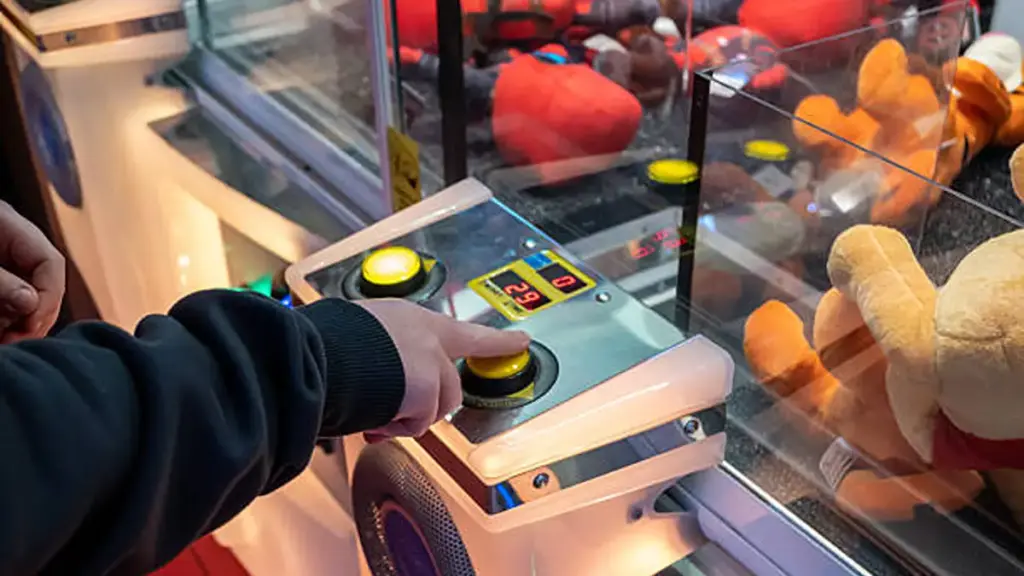What Is the Payout Rate for Claw Machines?