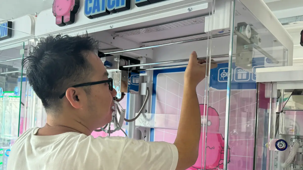 12.Install the Crane.webp