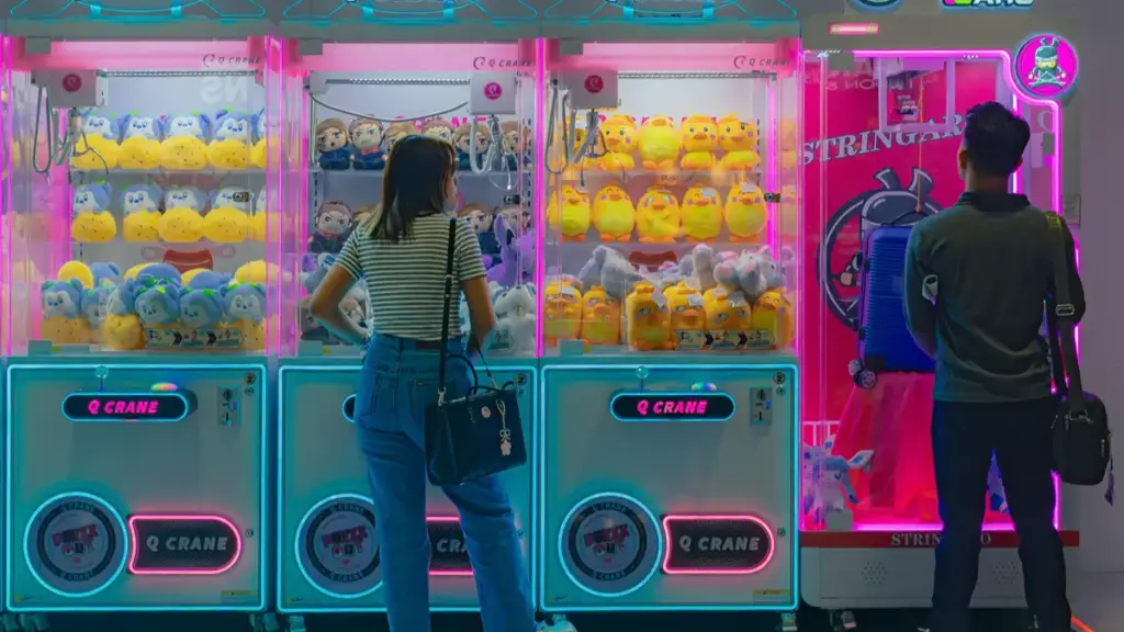 Using Claw Machine