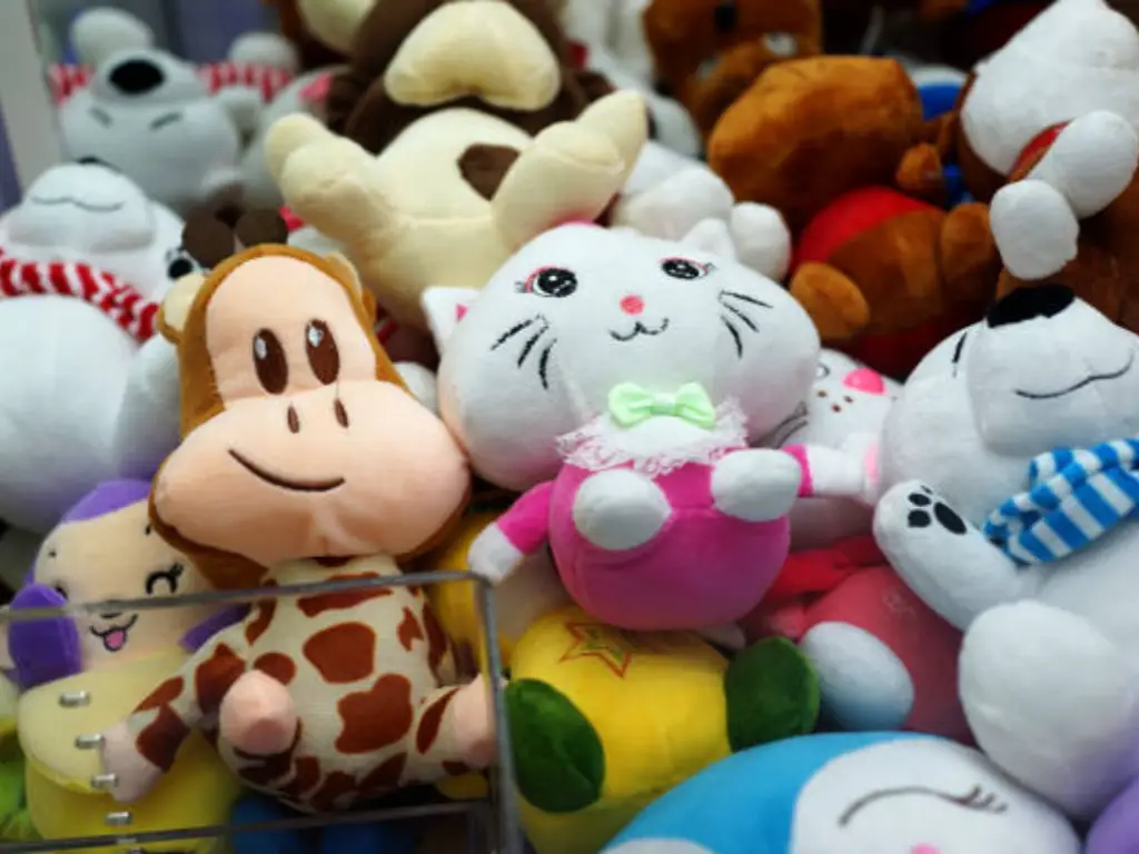 Where Do Claw Machines Source Their Toys? A Deep Dive into the Supply Chain