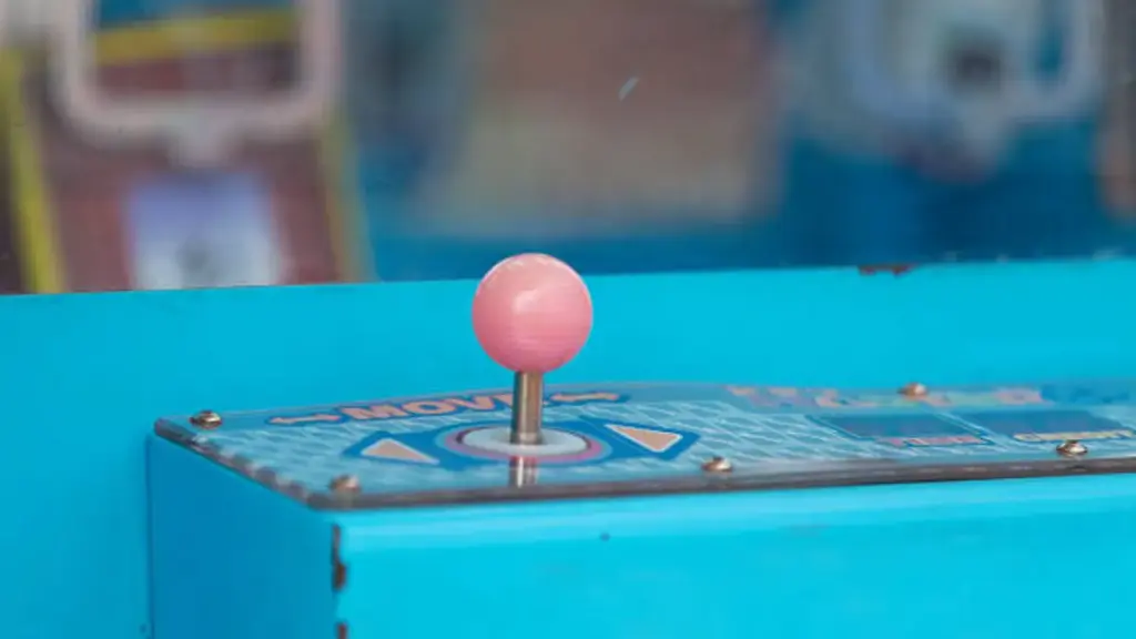 Why Do Players Keep Playing Claw Machines